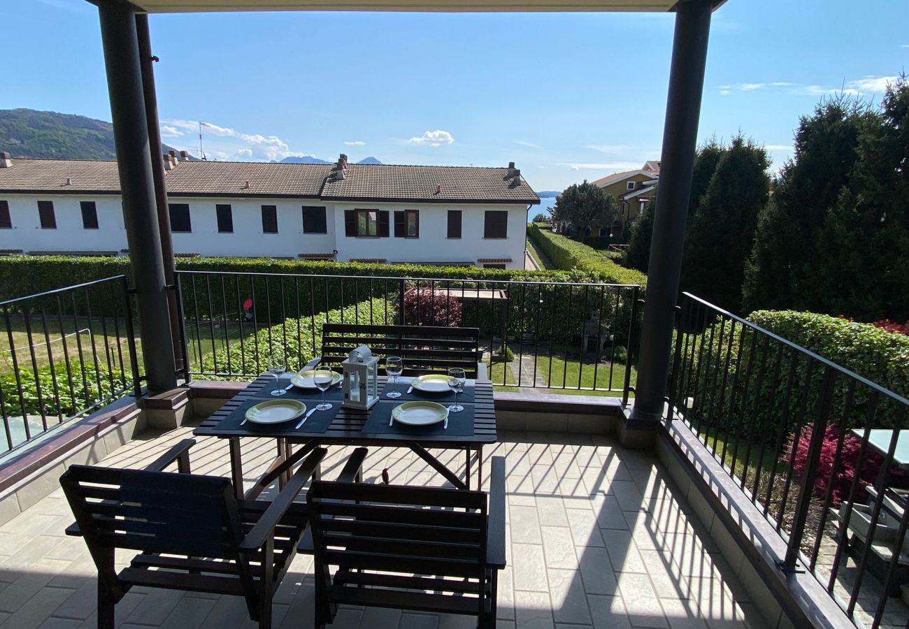 Appartamento a Feriolo - Melograno apartment in Feriolo with terrace