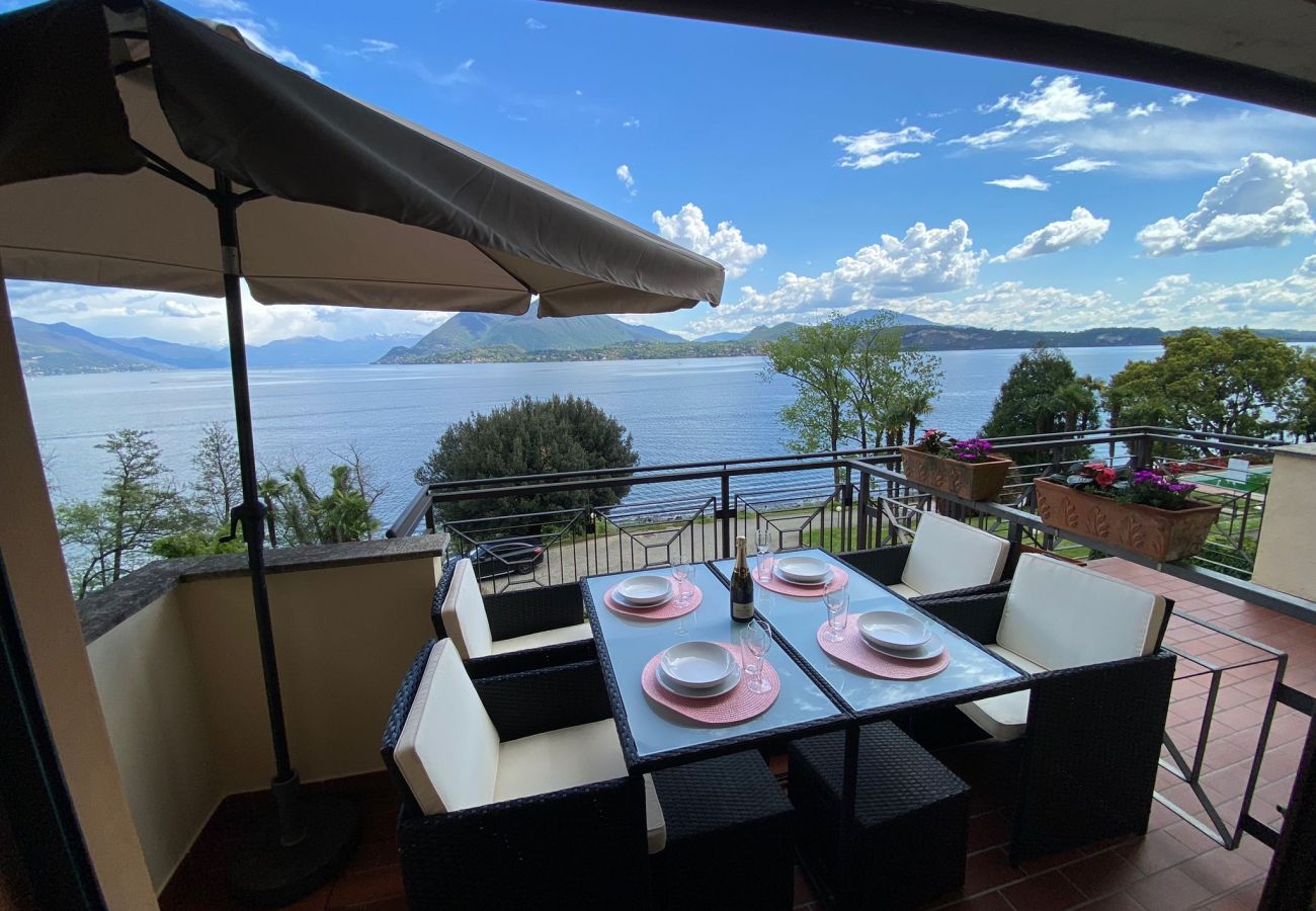 Appartamento a Stresa - Blue Lake apartment with pool and lake view