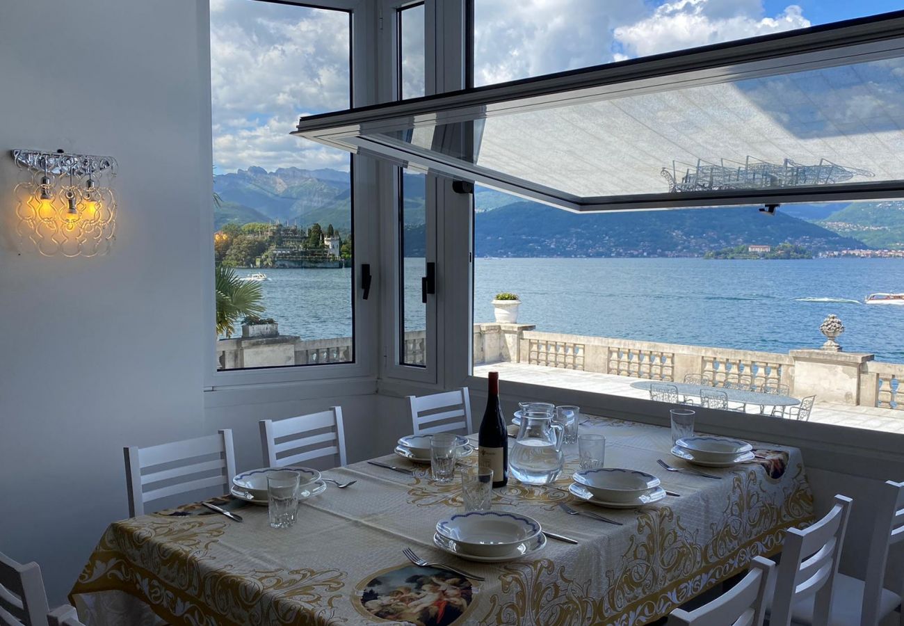 Appartamento a Stresa - Wonderful Stresa apartment on the lake in Stresa