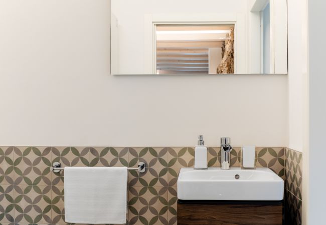 Appartamento a Mergozzo - Ca' Luigia boutique apartment in Montorfano Appartamento a Mergozzo - Ca' Luigia boutique apartment in Montorfano