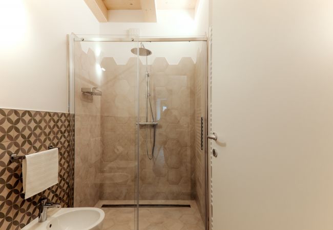 Appartamento a Mergozzo - Ca' Luigia boutique apartment in Montorfano Appartamento a Mergozzo - Ca' Luigia boutique apartment in Montorfano