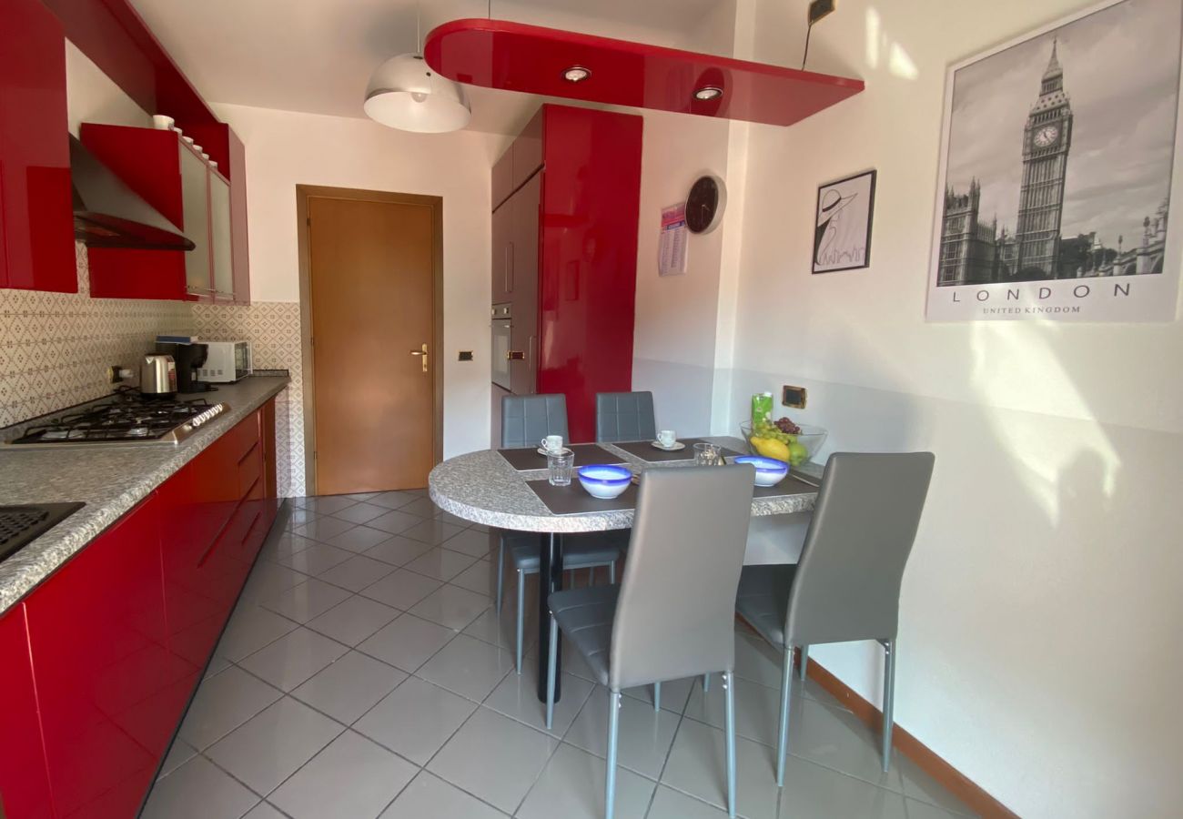 Appartamento a Stresa - Stresa Centro modern apartment in the center of St