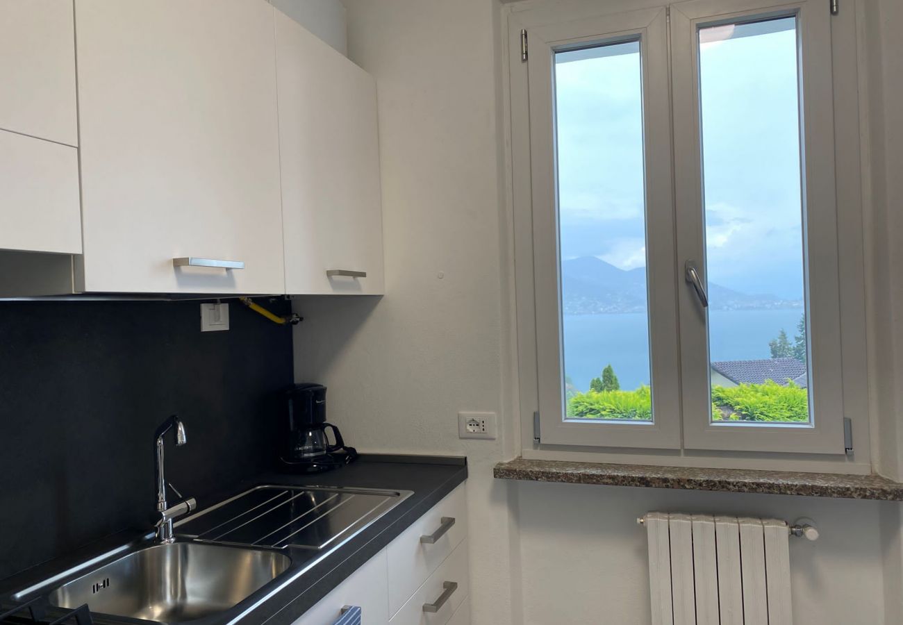 Appartamento a Baveno - Rosa dei Venti apartment with lake view in Baveno