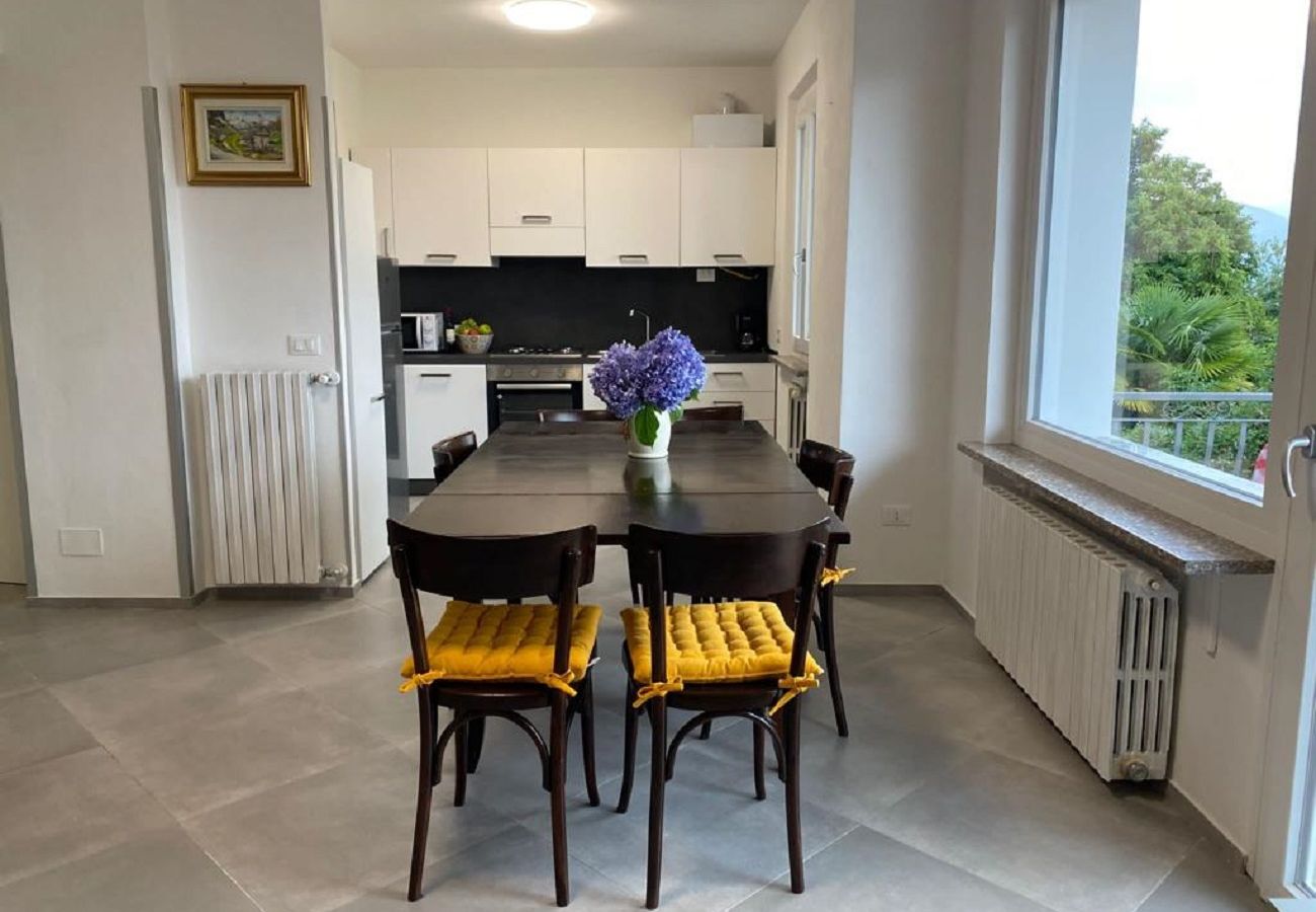 Appartamento a Baveno - Rosa dei Venti apartment with lake view in Baveno