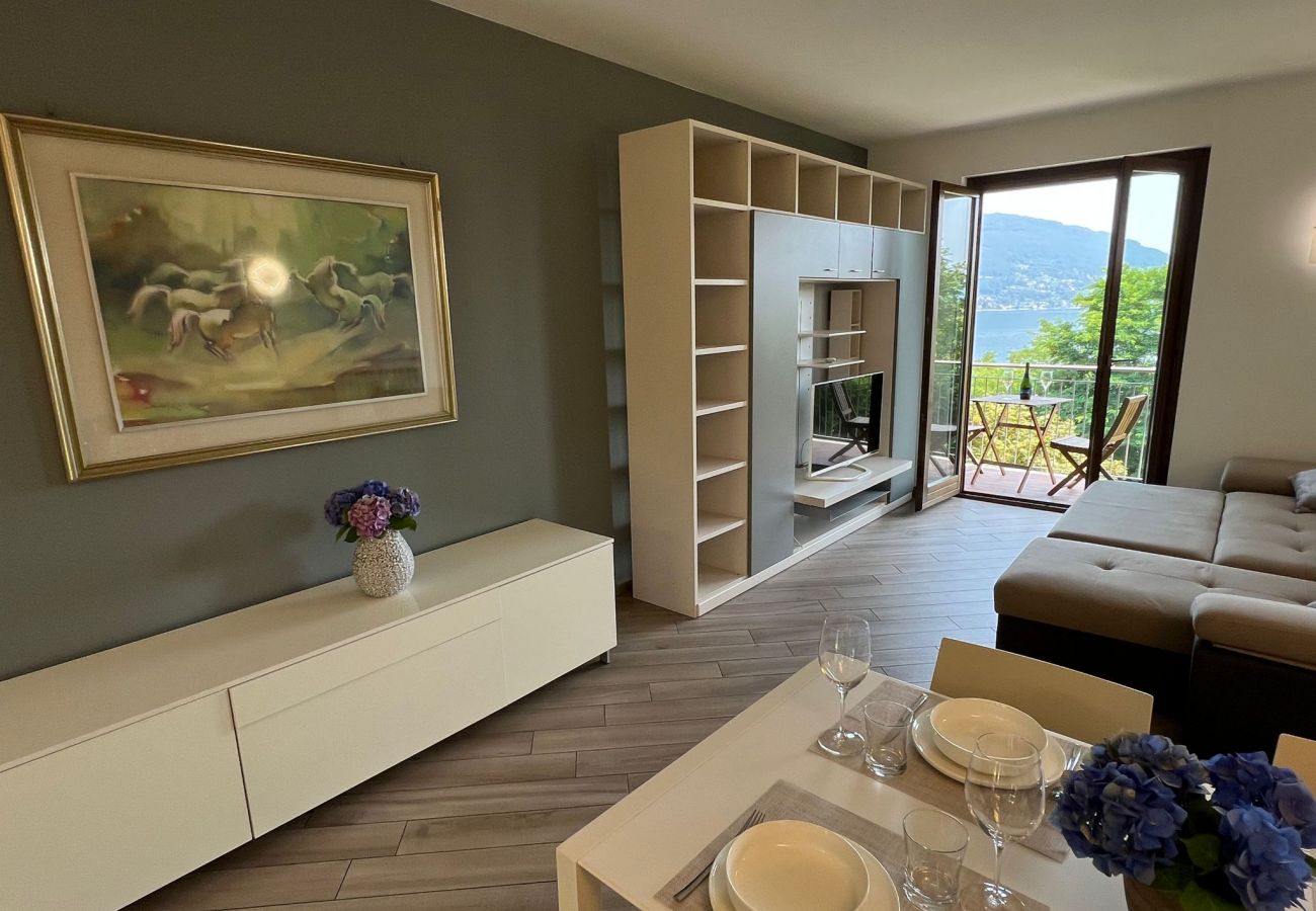 Casa a Baveno - Ortensia house with lake view and garden in Baveno