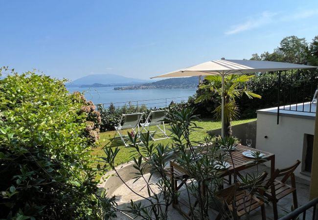 Appartamento a Meina - Verbano Boutique Apartment in Meina with lake view Appartamento a Meina - Verbano Boutique Apartment in Meina with lake view
