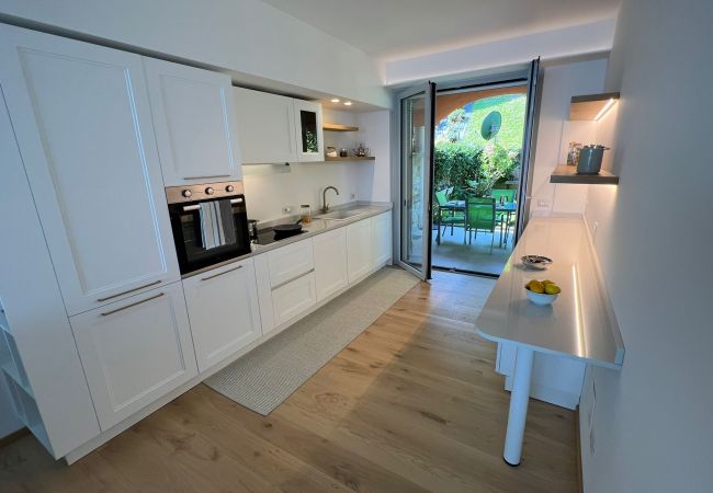 Appartamento a Meina - Verbano Boutique Apartment in Meina with lake view Appartamento a Meina - Verbano Boutique Apartment in Meina with lake view