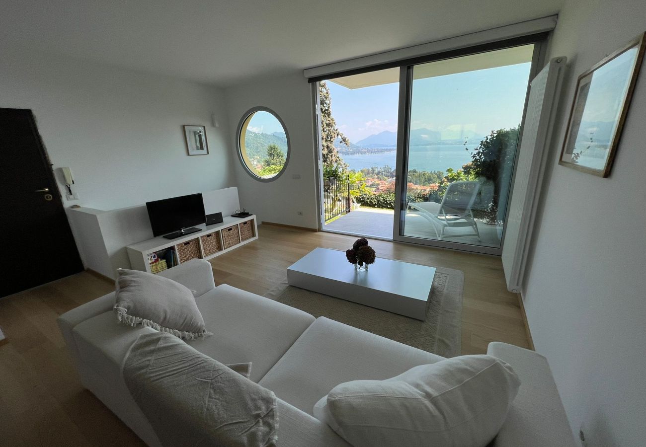 Appartamento a Meina - Verbano Boutique Apartment in Meina with lake view