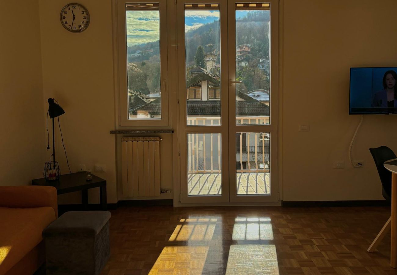 Appartamento a Stresa - Ilaria apartment in Stresa with balcony lake view