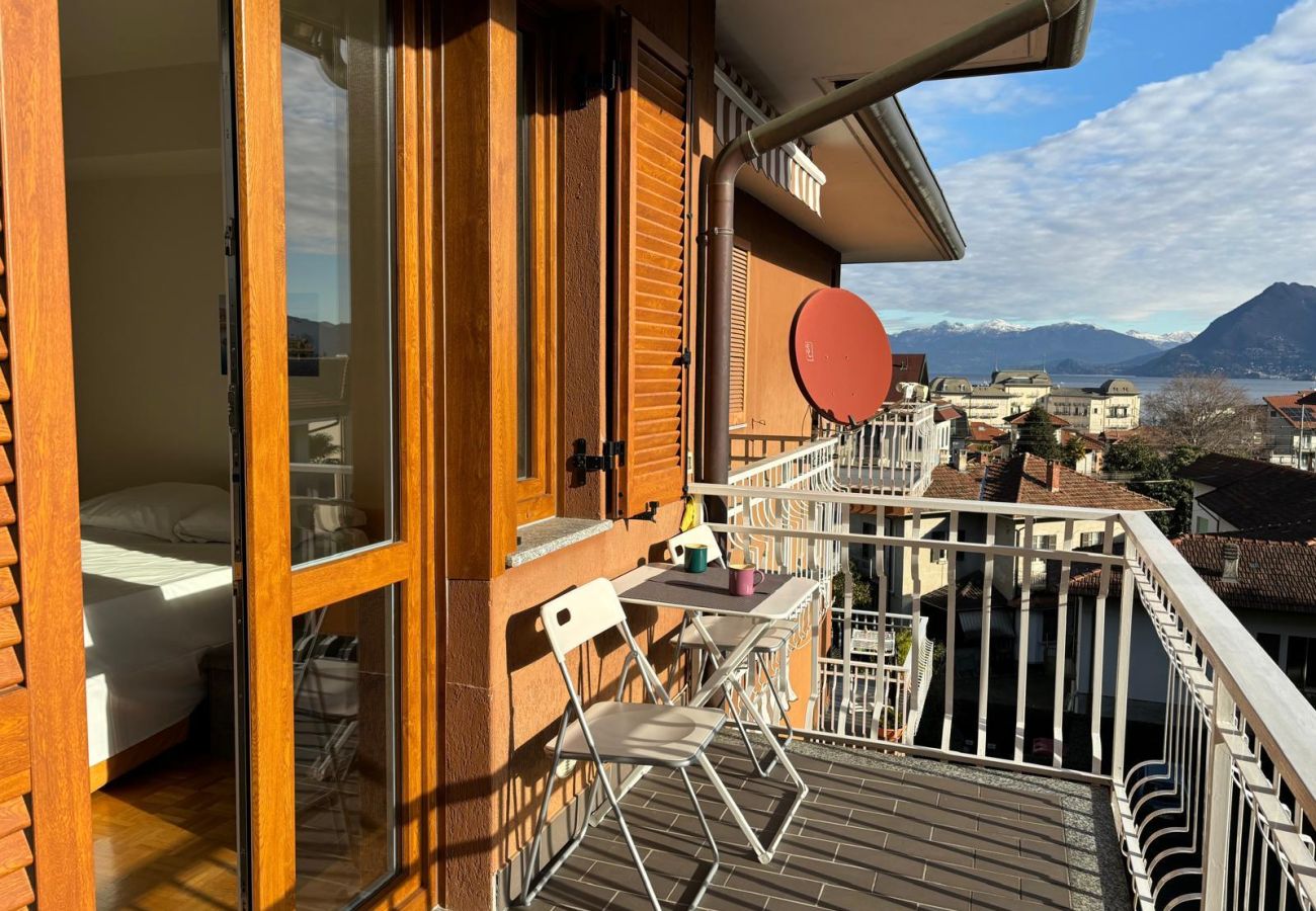 Appartamento a Stresa - Ilaria apartment in Stresa with balcony lake view