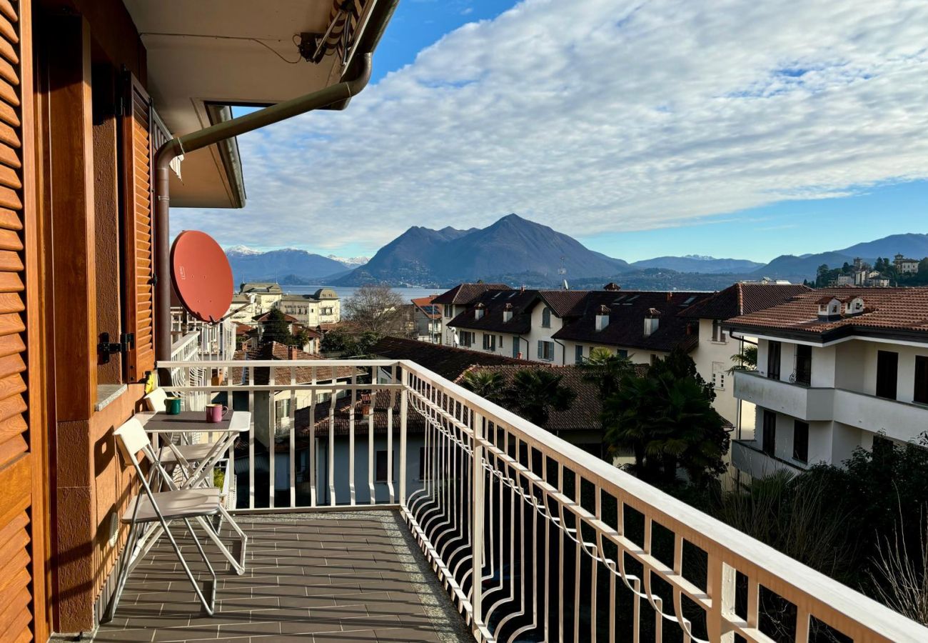 Appartamento a Stresa - Ilaria apartment in Stresa with balcony lake view