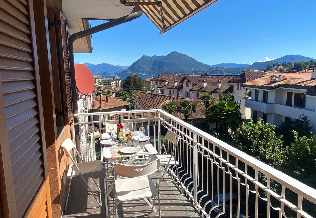 Appartamento a Stresa - Ilaria apartment in Stresa with balcony lake view