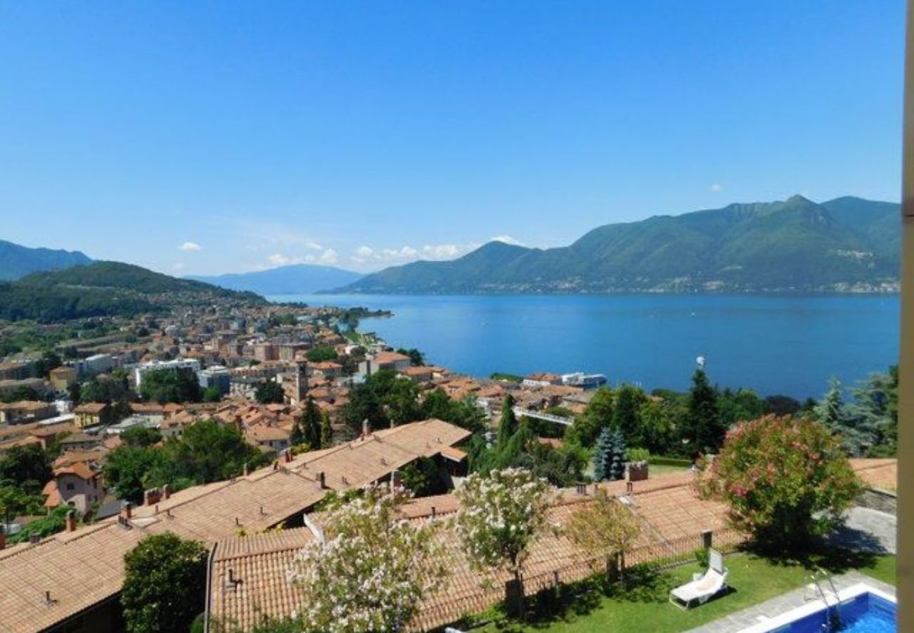 Appartamento a Luino - Cordelia 9 Apartment with pool in Luino