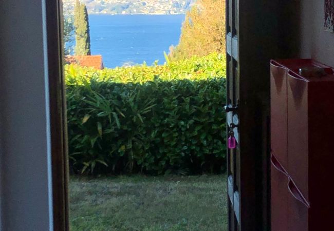 Villa a Brezzo di Bedero - Mirabella villa with pool and garden  in Brezzo di Villa a Brezzo di Bedero - Mirabella villa with pool and garden  in Brezzo di