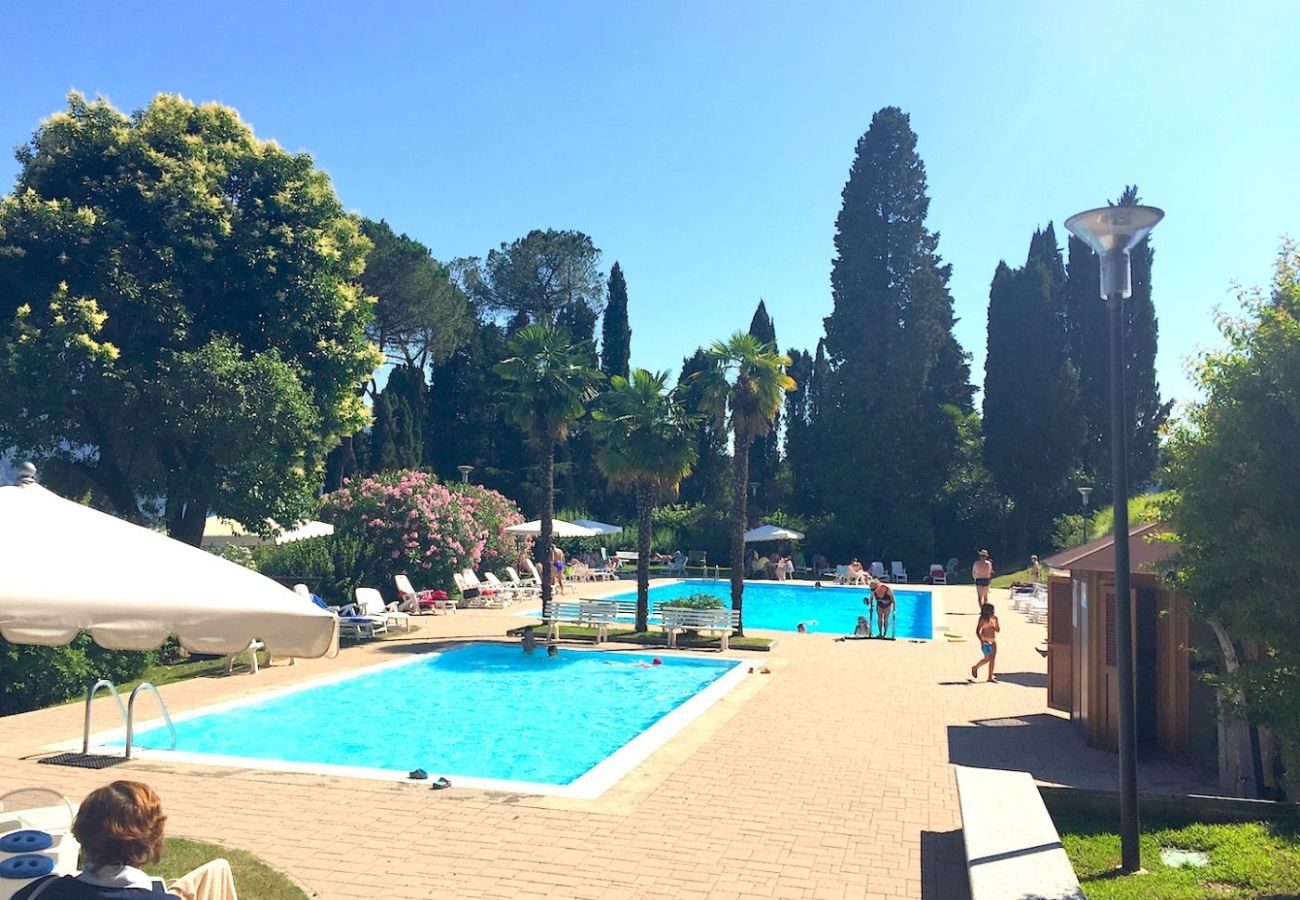 Appartamento a Oggebbio - Vera apartment with wonderful terrace lake view