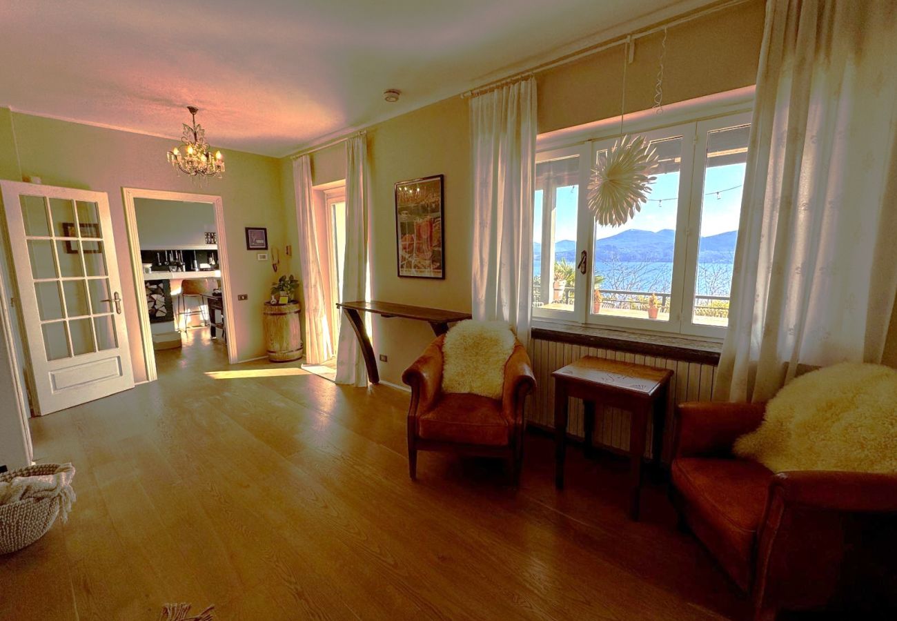 Villa a Oggebbio - Raggio di Sole Villa with pool and lakeview