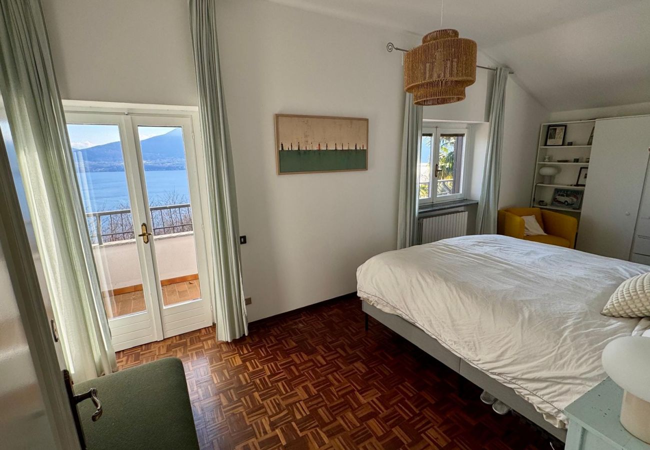 Villa a Oggebbio - Raggio di Sole Villa with pool and lakeview