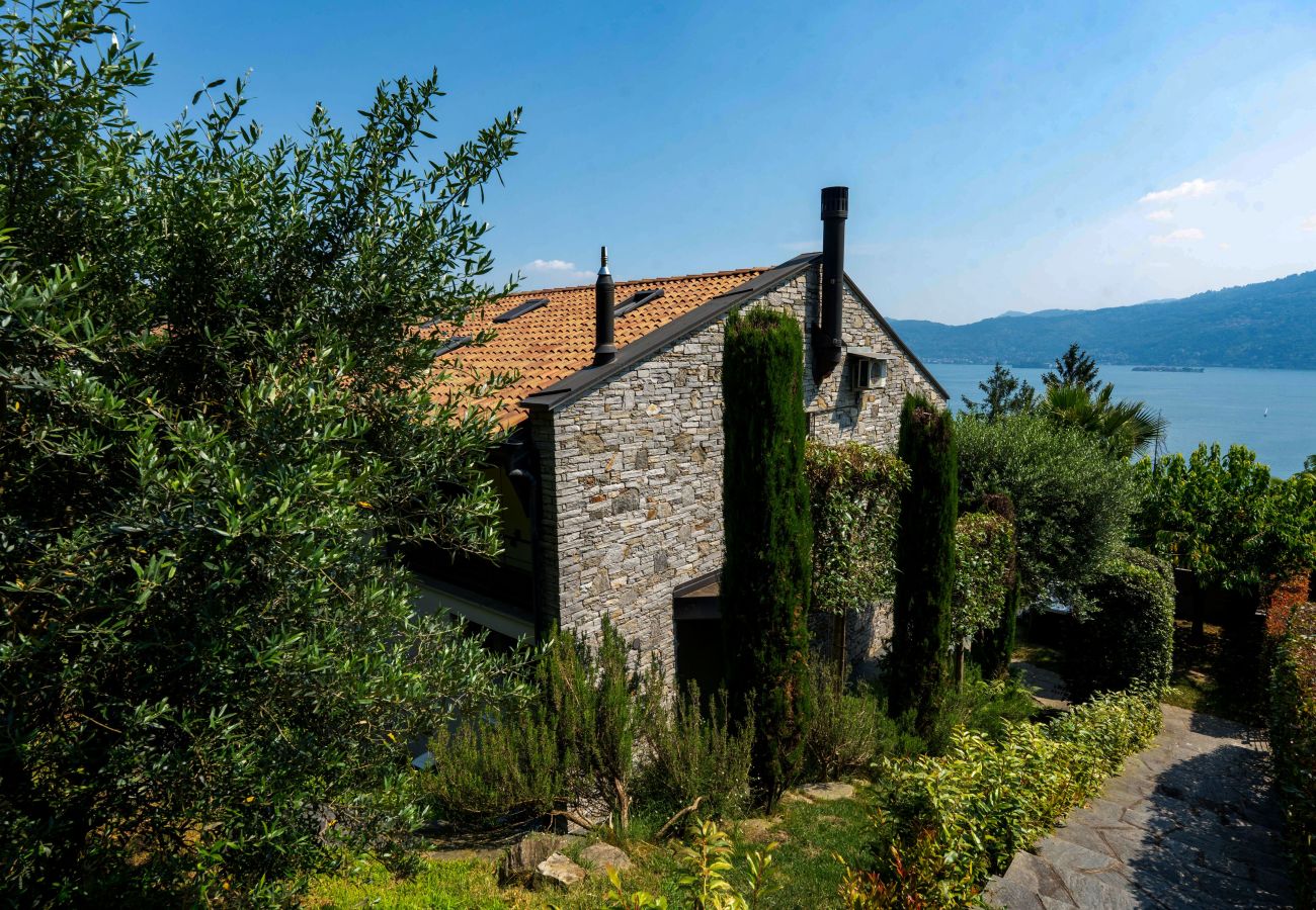 Casa a Verbania - Gli Archi House & Spa in Verbania Suna