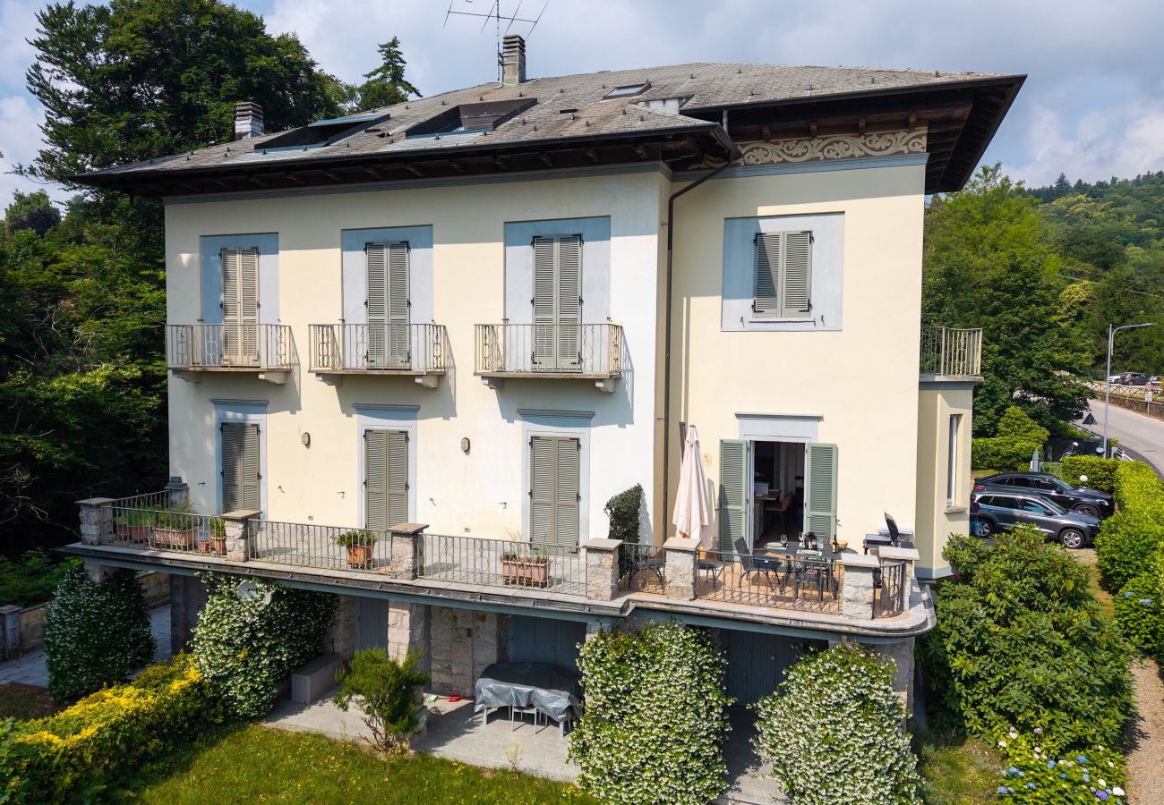 Studio a Gignese - Stresa Golf & Relax Romantik Suite