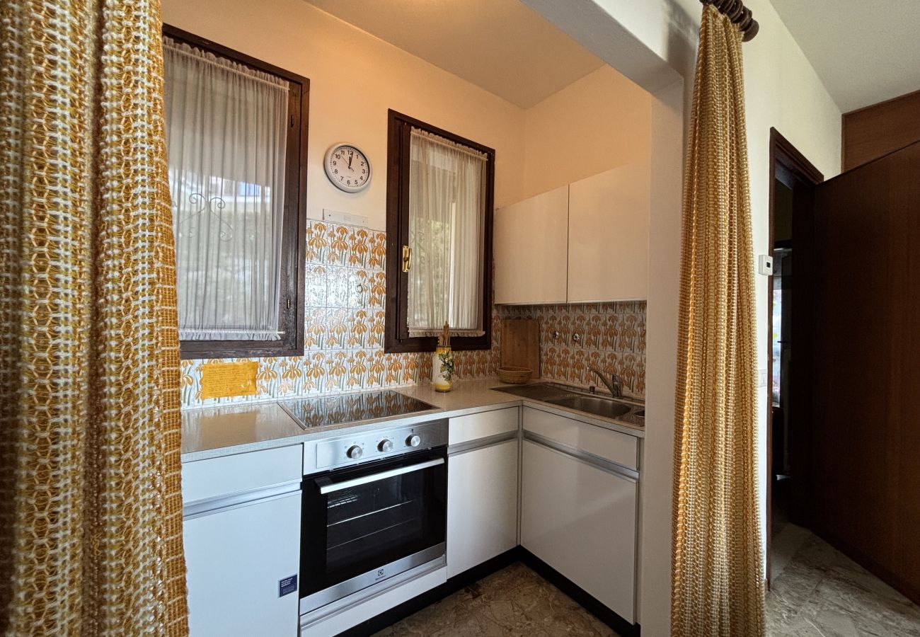 Appartamento a Luino - Carmen apartment with lake view and balcony