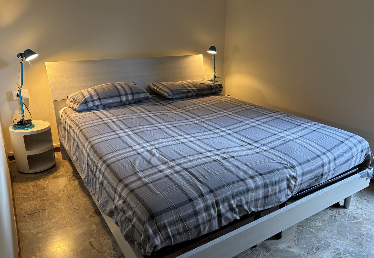 Appartamento a Luino - Carmen apartment with lake view and balcony