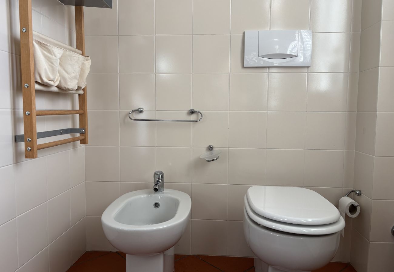 Appartamento a Luino - Esther 2 apartment with balcony in Luino