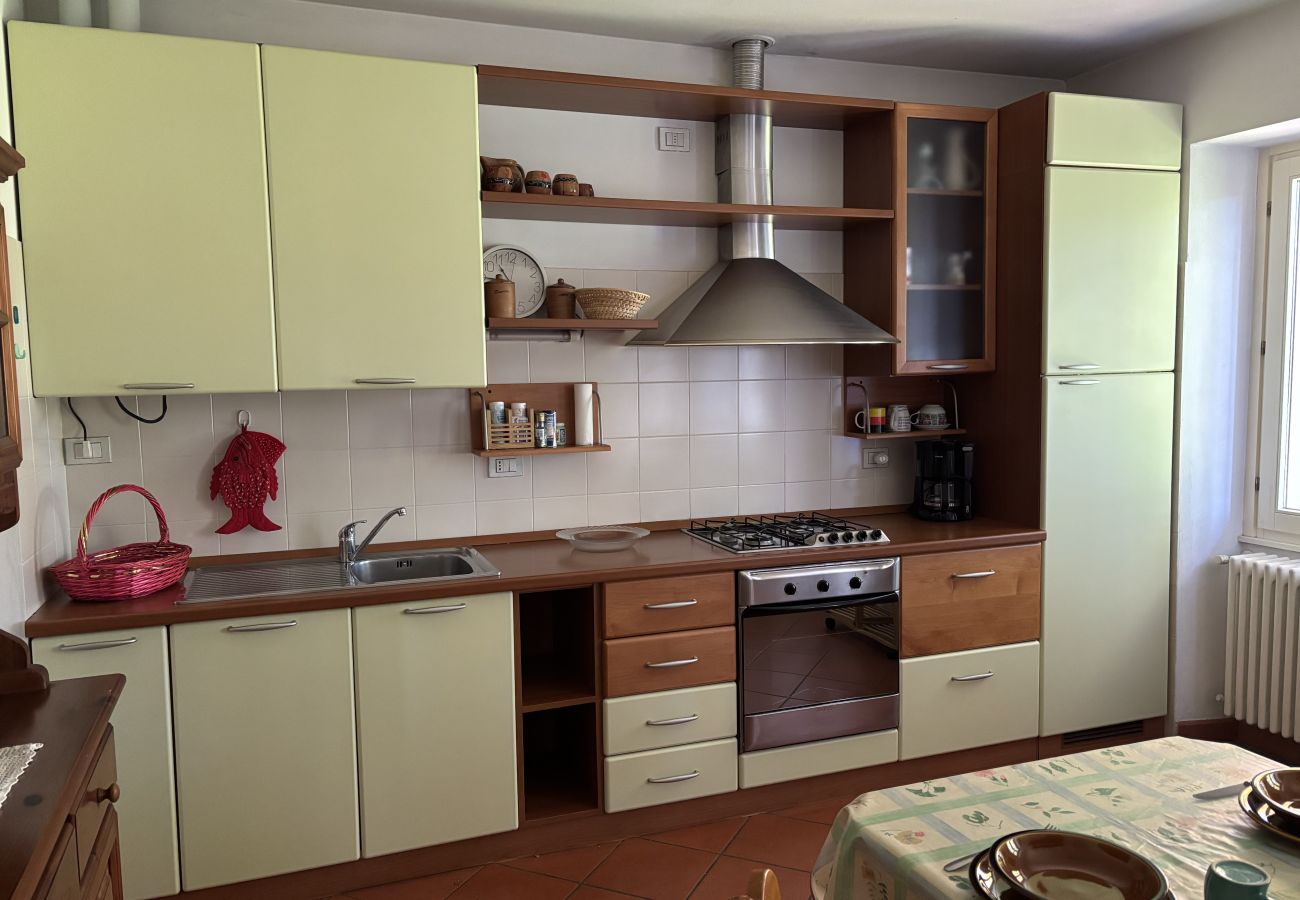 Appartamento a Luino - Esther 2 apartment with balcony in Luino
