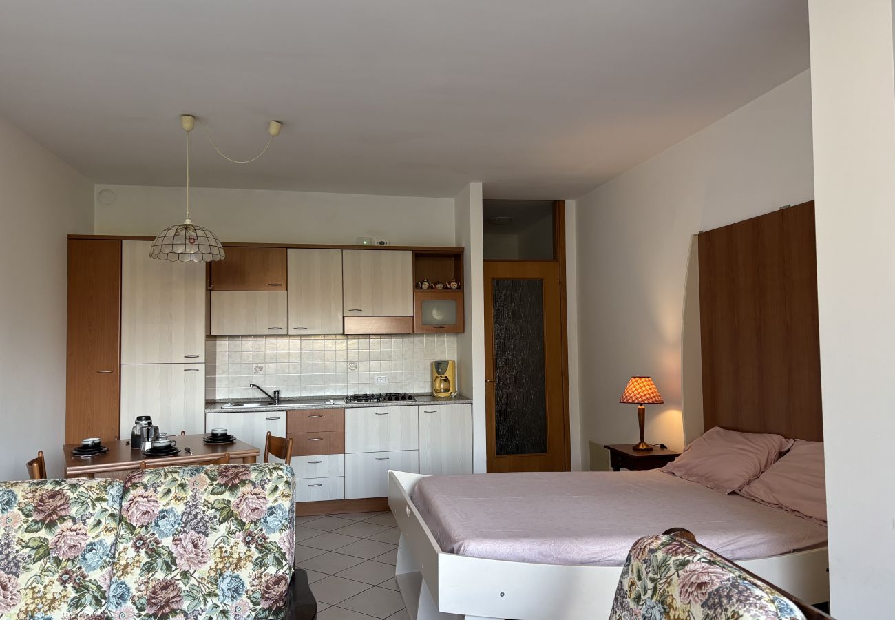 Studio a Germignaga - Farfalla 1 studio with pool in Germignaga