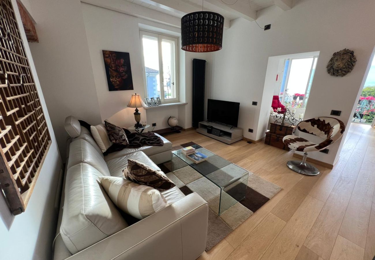 Appartamento a Verbania - Charles apartment in Verbania Pallanza