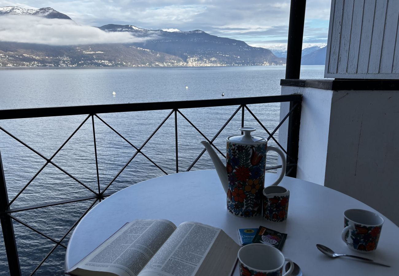 Appartamento a Porto Valtravaglia - Paloma apartment in Porto Valtravaglia