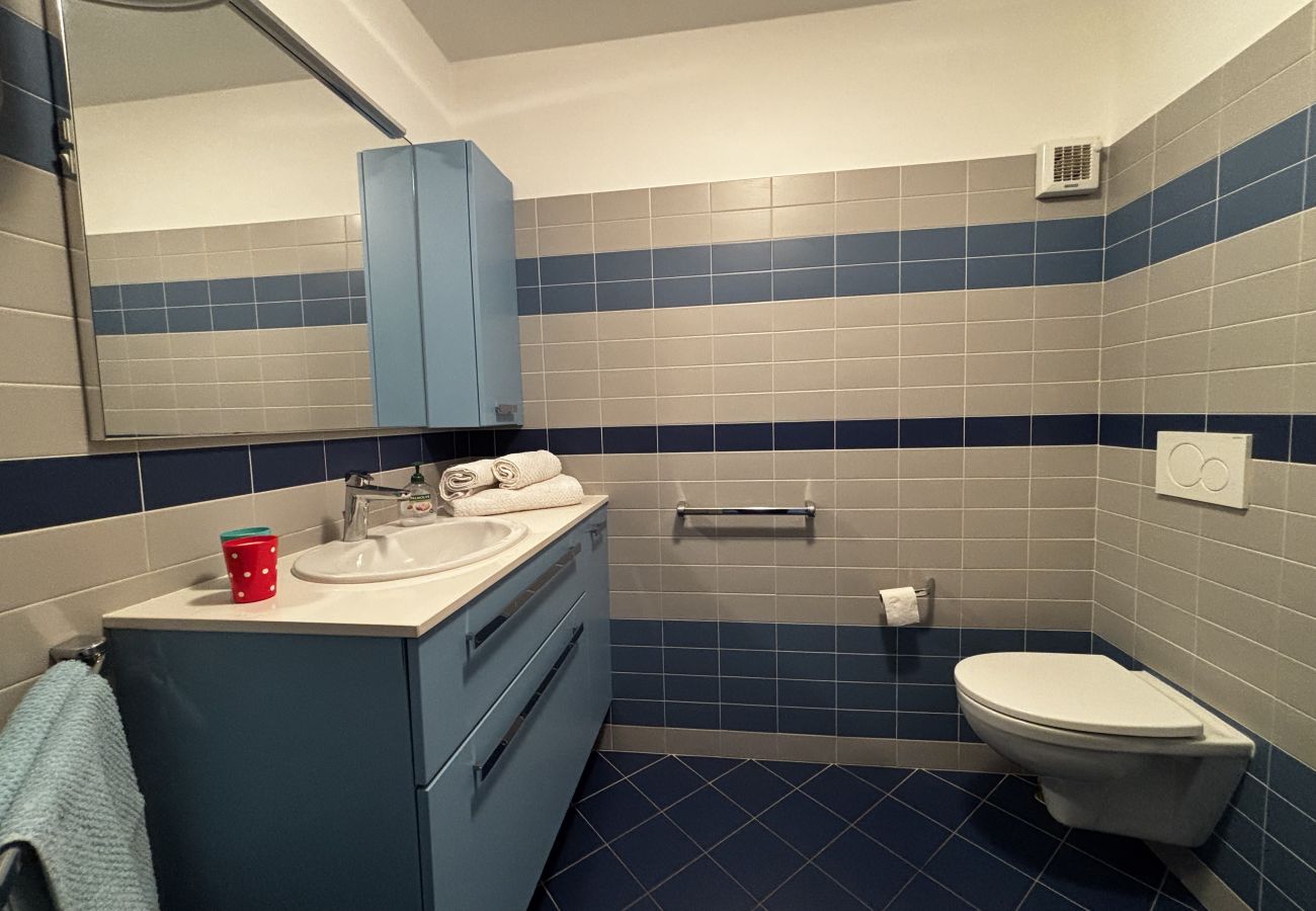 Appartamento a Porto Valtravaglia - Paloma apartment in Porto Valtravaglia