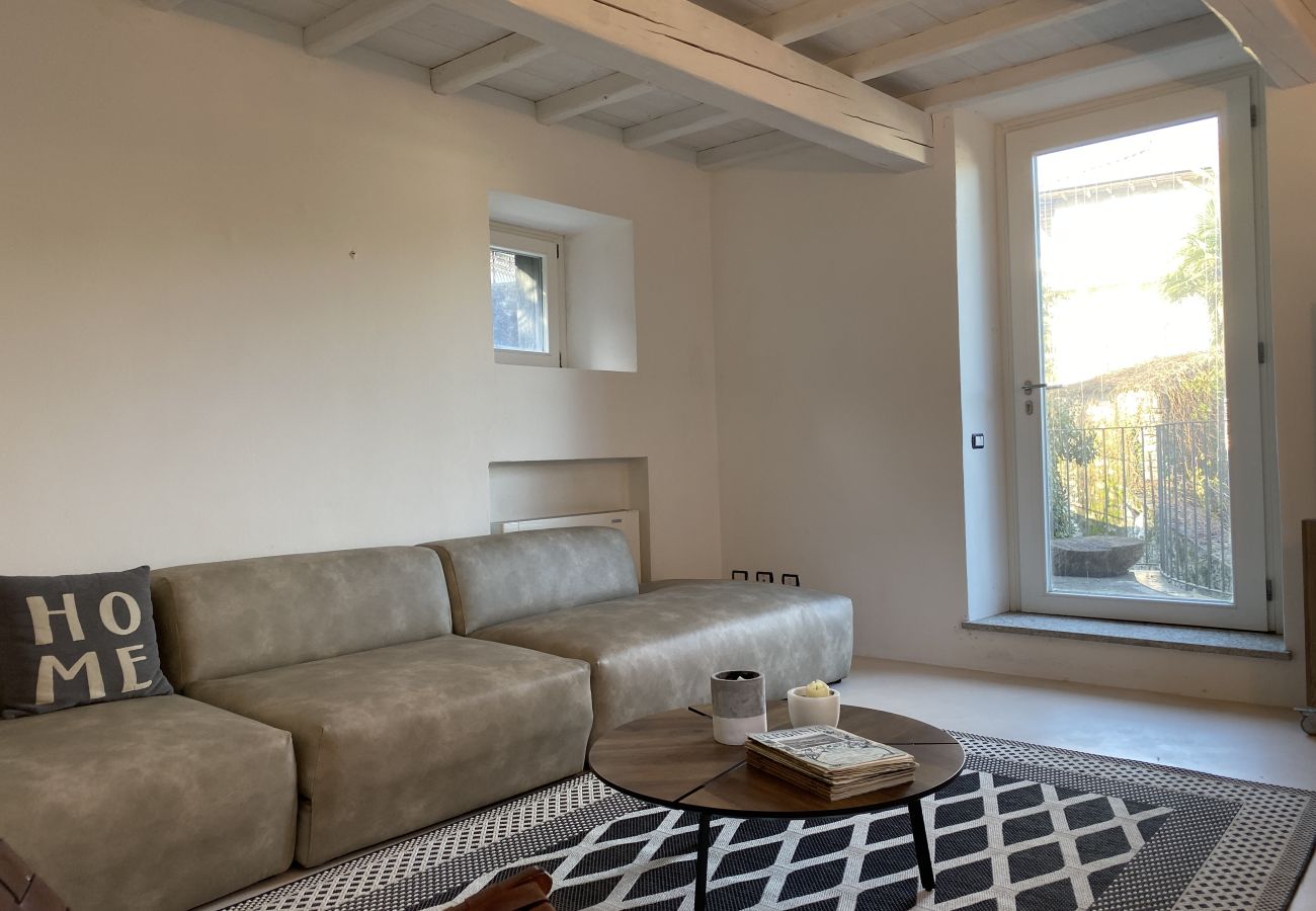 Appartamento a Stresa - Lago Lounge & Pool Apartment in Stresa