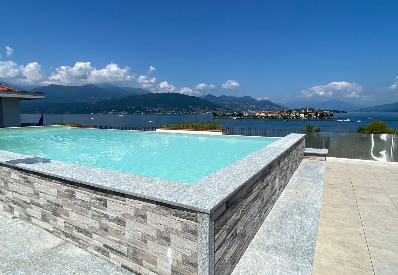 Appartamento a Baveno - MyLago Apartment with pool and lake view