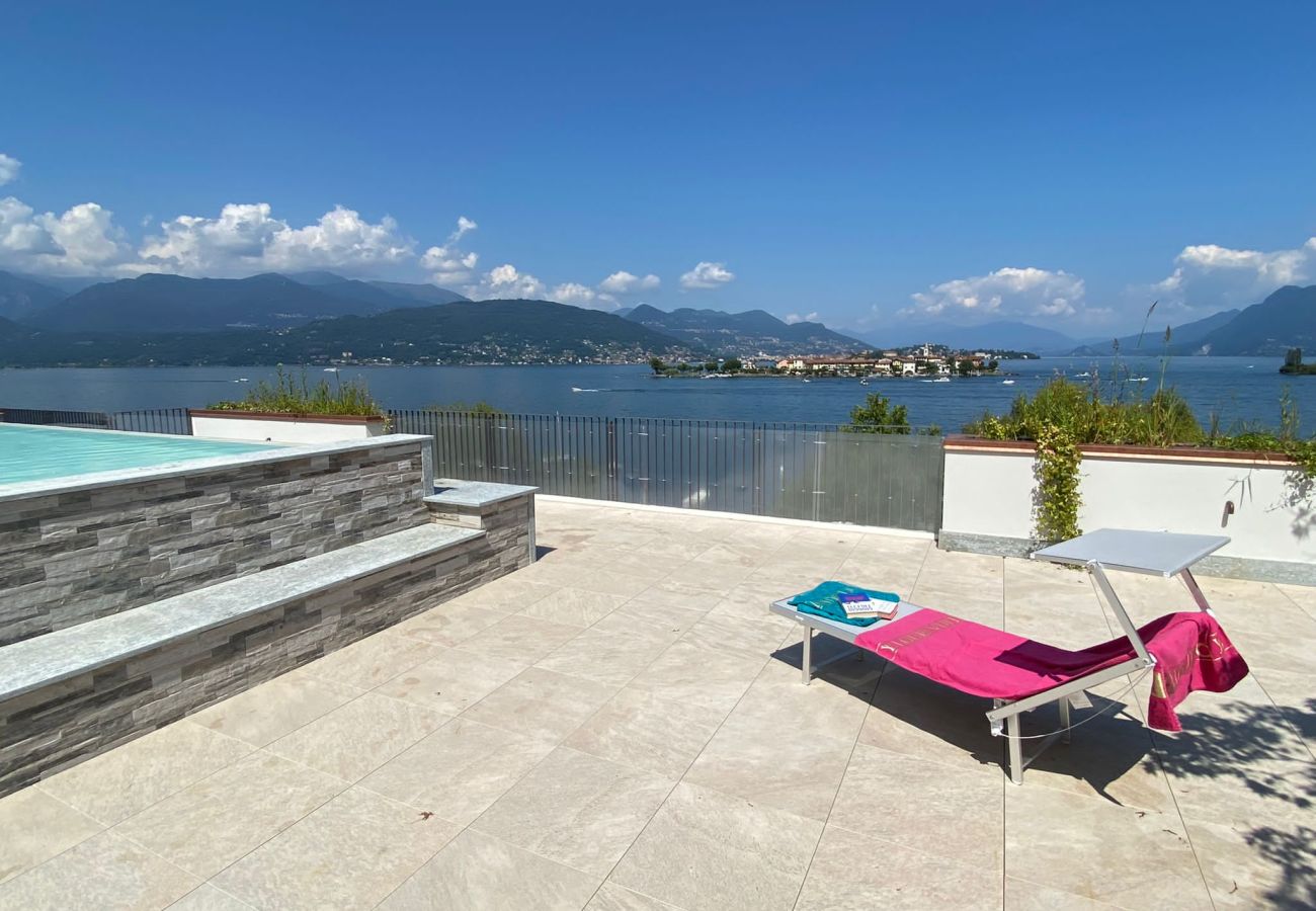 Appartamento a Baveno - MyLago Apartment with pool and lake view