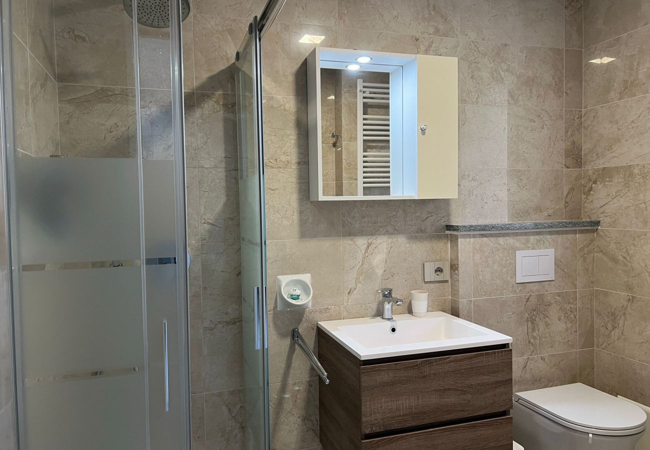 Appartamento a Baveno - MyLago Apartment with pool and lake view