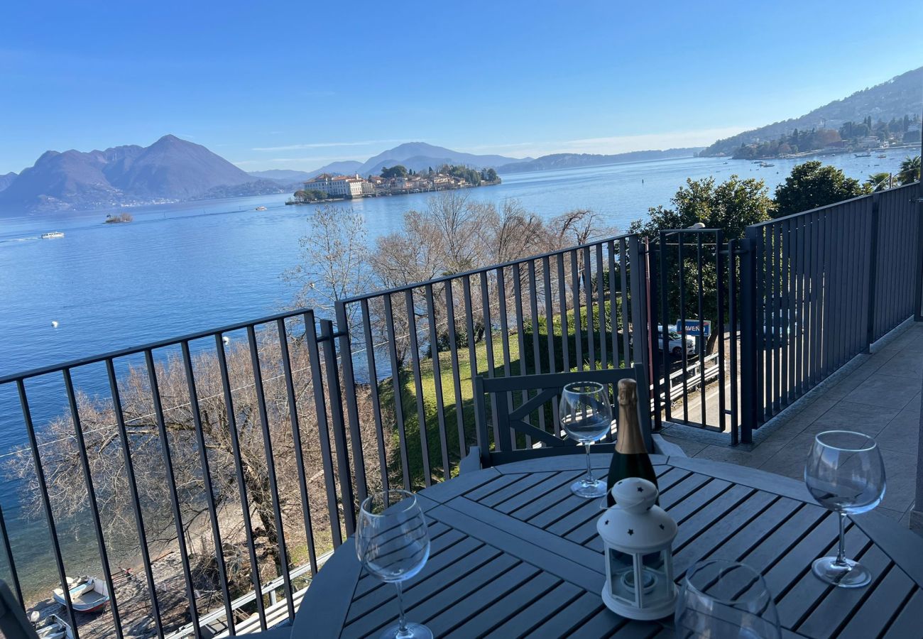 Appartamento a Baveno - MyLago Apartment with pool and lake view