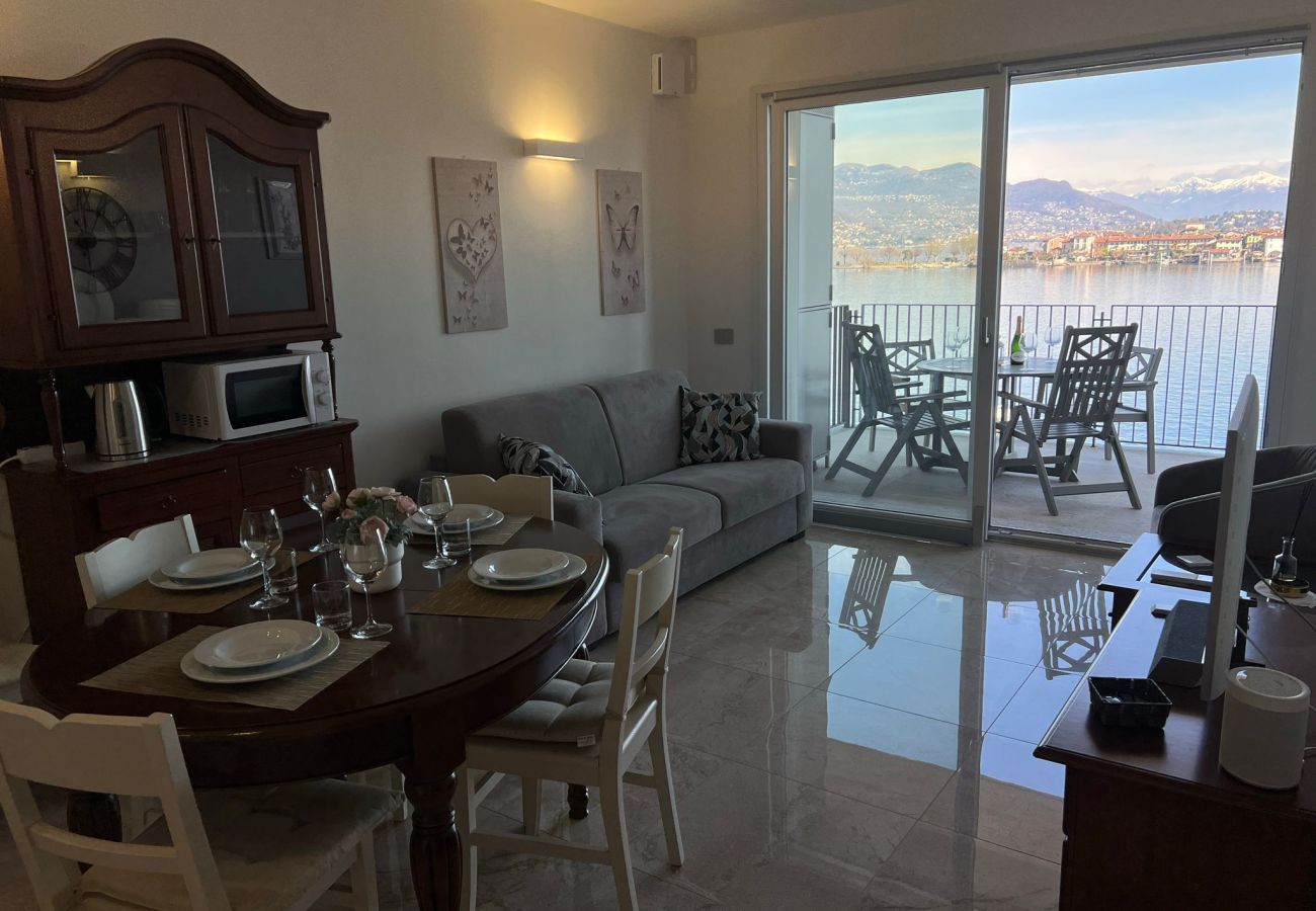Appartamento a Baveno - MyLago Apartment with pool and lake view
