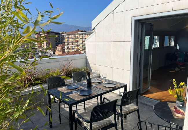 Appartamento a Verbania - Attico Don Minzoni in Verbania with terrace