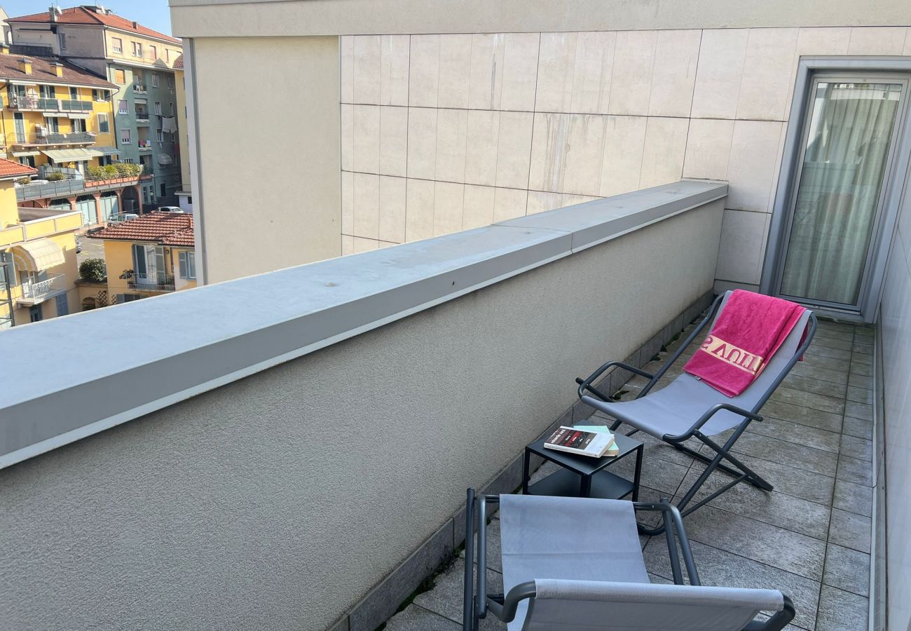 Appartamento a Verbania - Attico Don Minzoni in Verbania with terrace