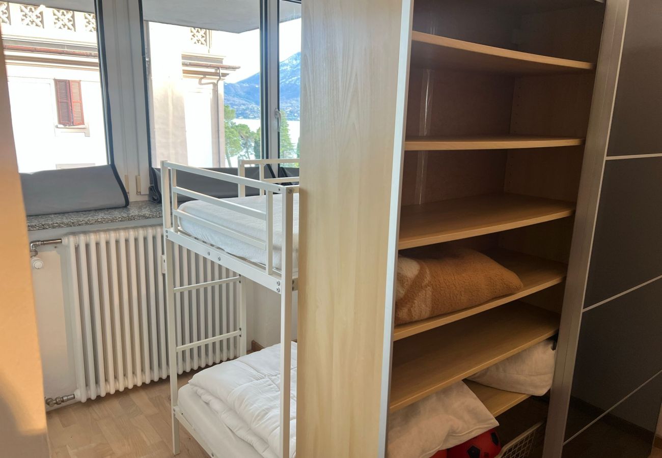 Appartamento a Oggebbio - Inaya apartment in Oggebbio with pool