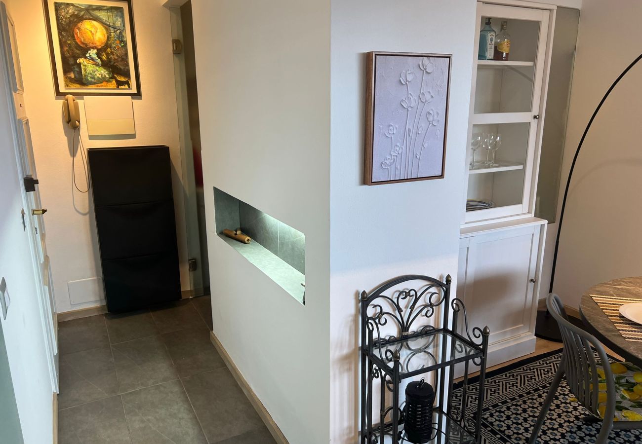 Appartamento a Oggebbio - Inaya apartment in Oggebbio with pool