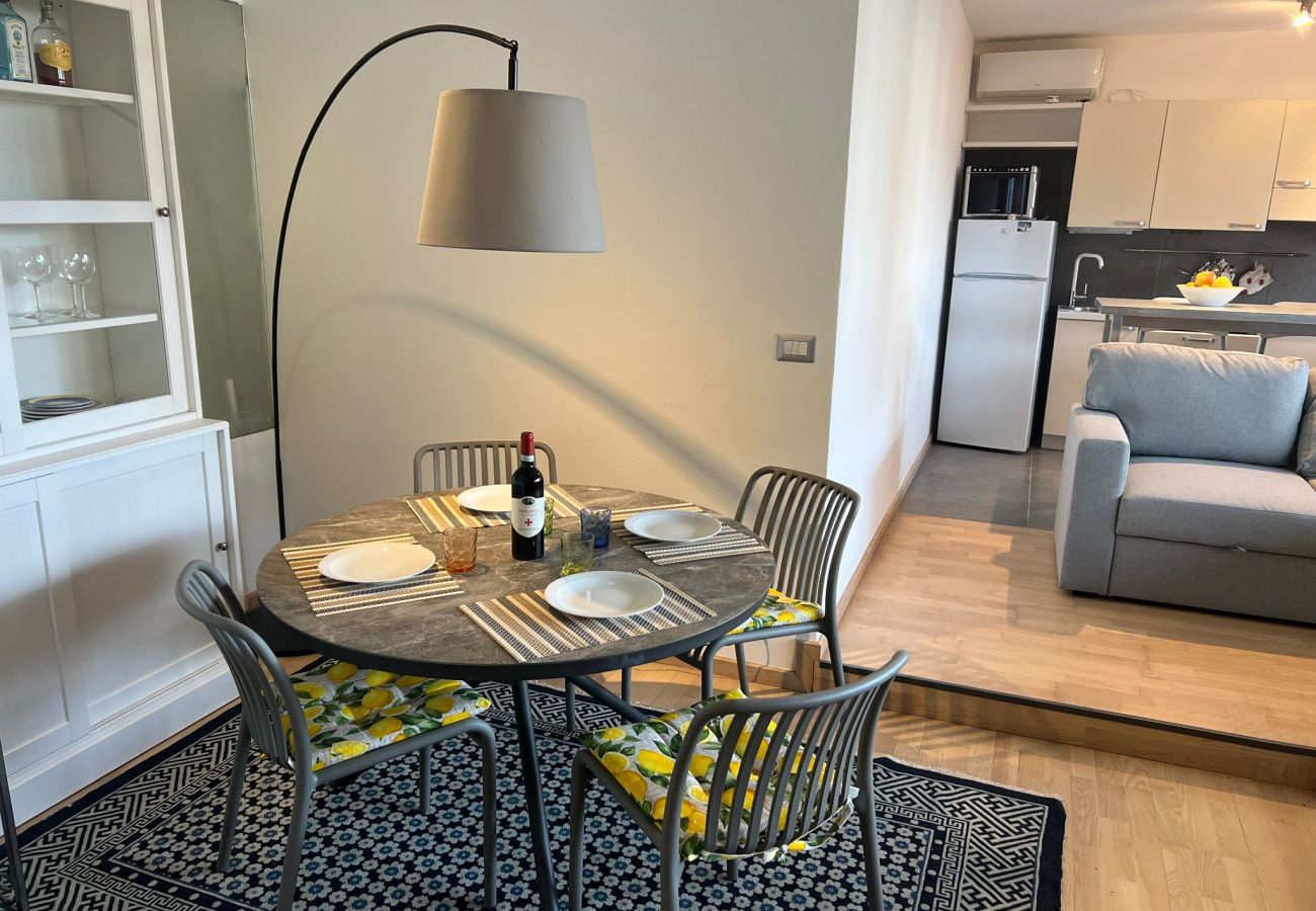 Appartamento a Oggebbio - Inaya apartment in Oggebbio with pool