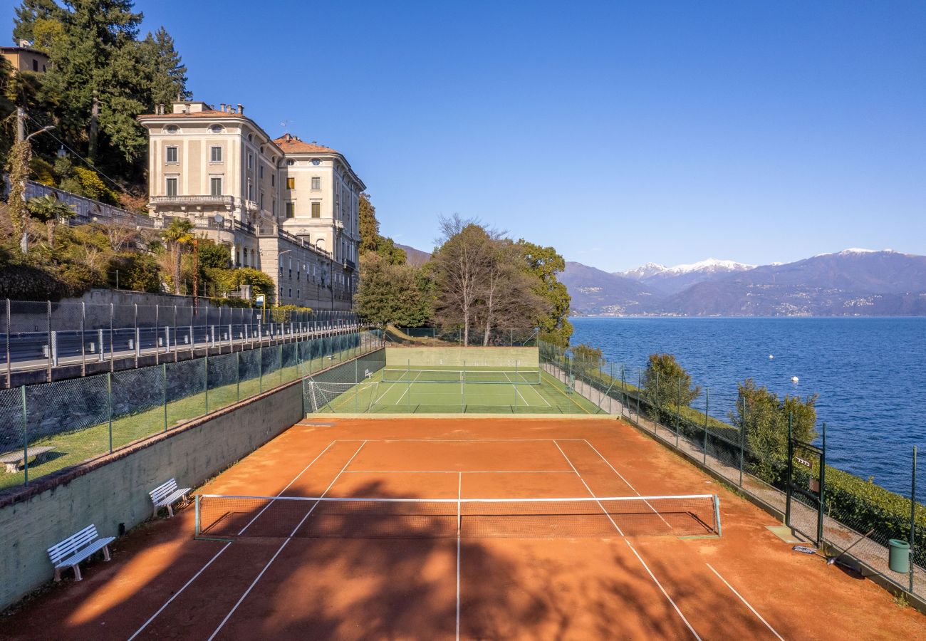 Appartamento a Oggebbio - Inaya apartment in Oggebbio with pool