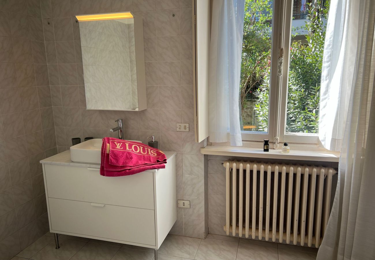 Appartamento a Verbania - Emy charming apartment with pool