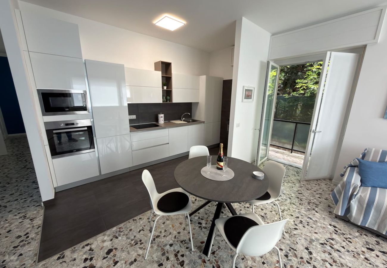 Appartamento a Stresa - Lago Azzurro 2 apartment in Stresa